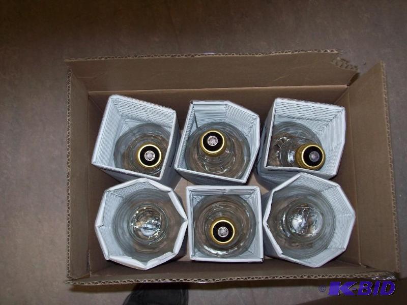 Box of 6 new 400 watt bulbs...