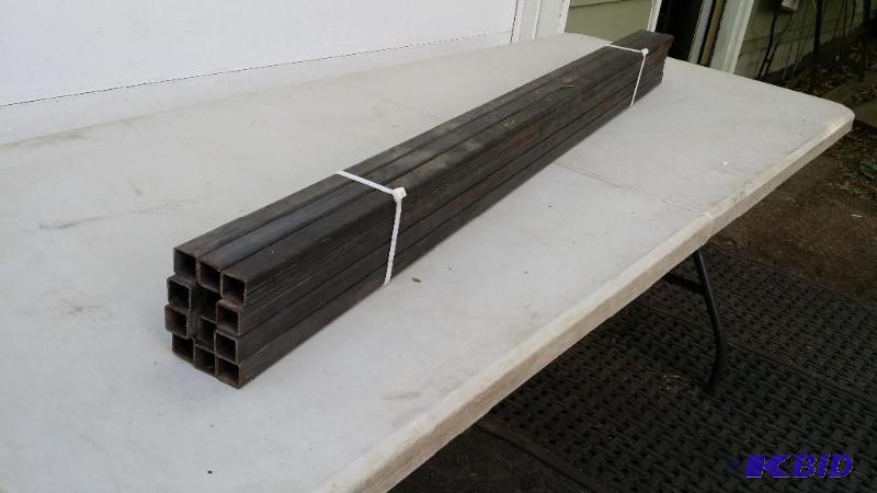 lot 29 image: 1 square steel tubing