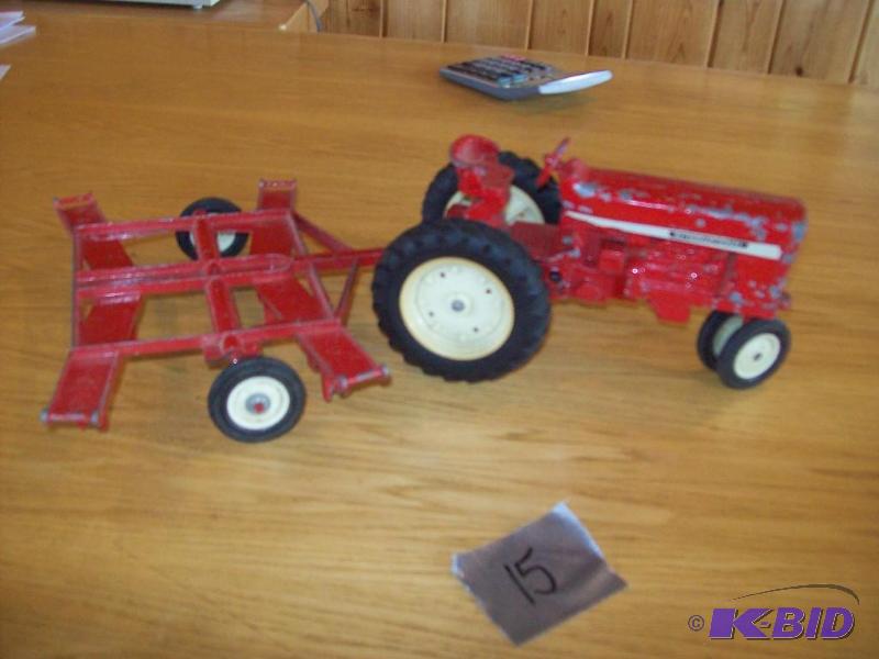 Metal International tractor wattac...