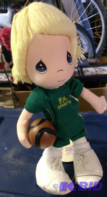 Vintage Precious Moments Sports Dol...