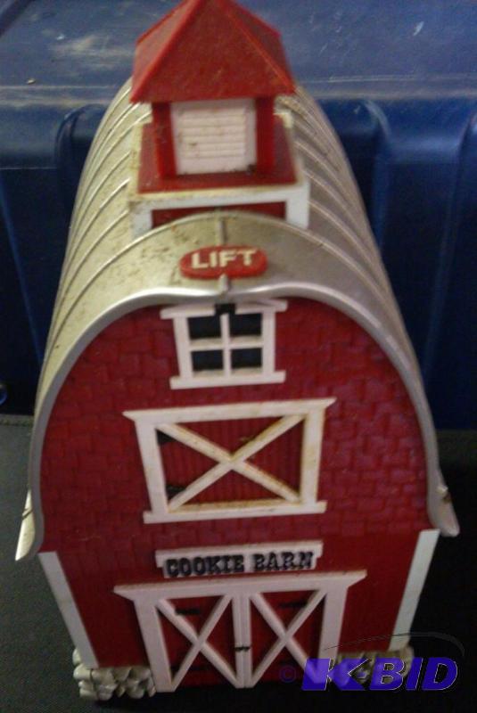 Barn Cookie Jar, Place Old McDonald...