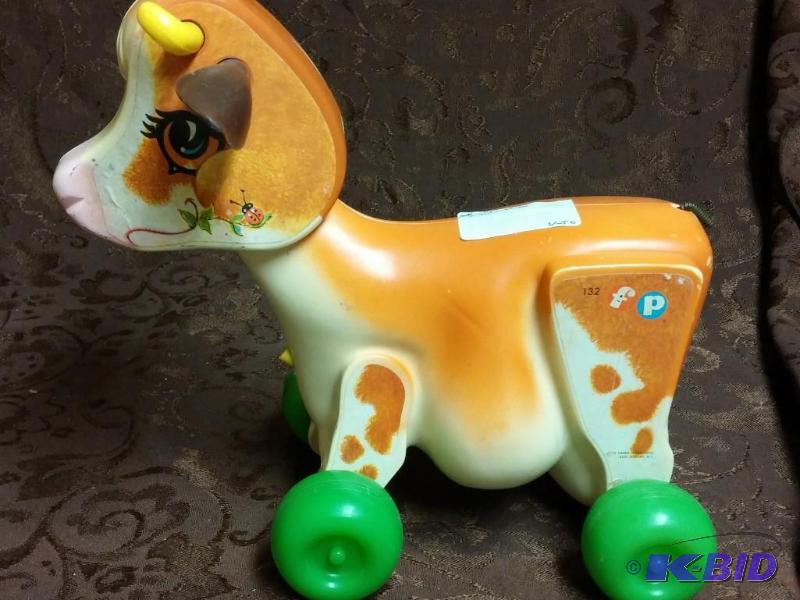 Vintage Cow Pull Toy...