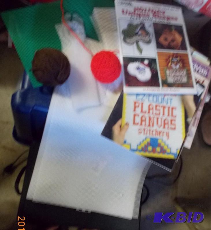 Large Lot of Plastic Canvassing Cra...