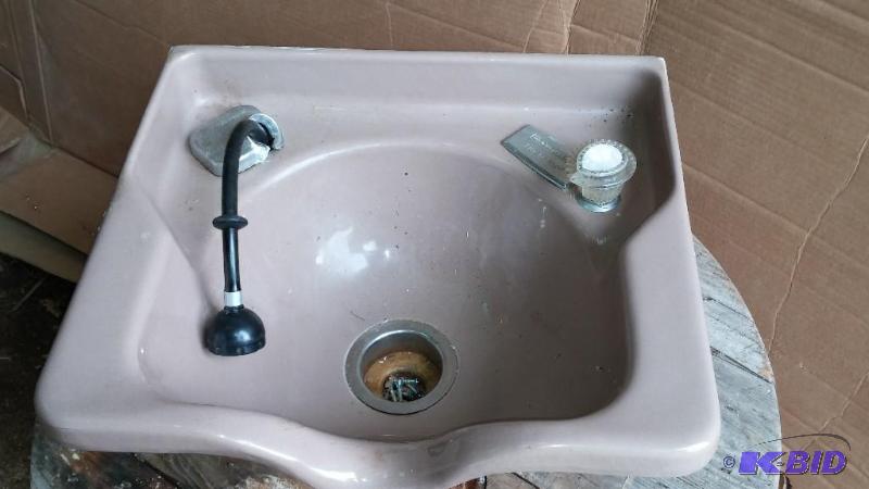 Stylish Hair washing sink, all part...