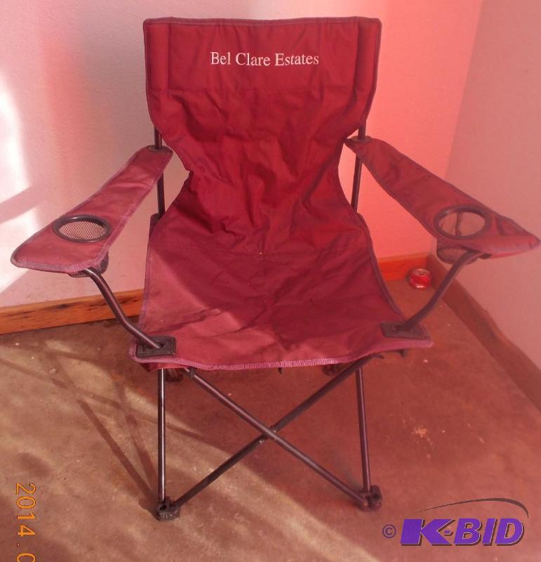 Fold up Maroon chair, good shape op...