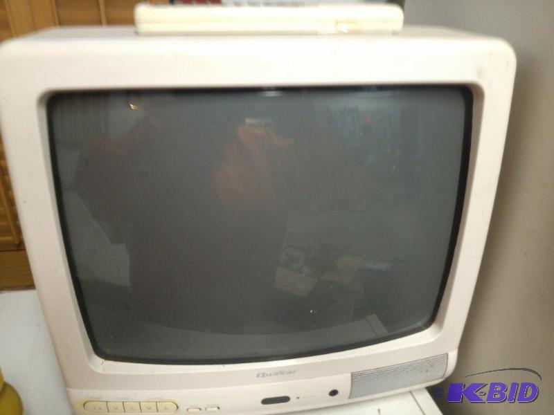 13&quot White TV, works great with...