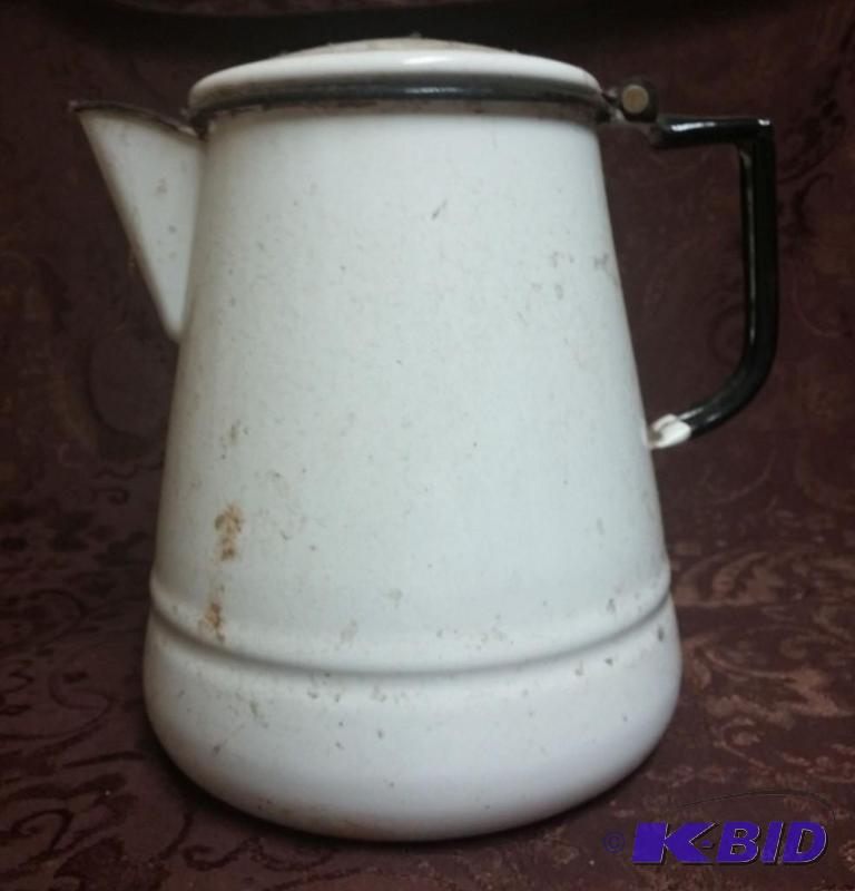 LARGE Vintage Enamel Tea Pot...