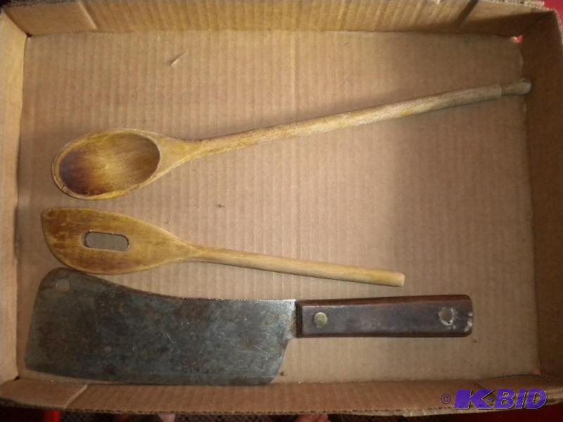 Lot of vintage utensils...