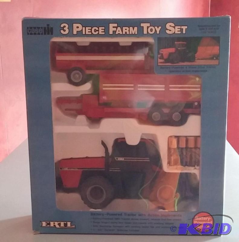 1988 ERTL CASE 3 Piece Farm Toy Set...