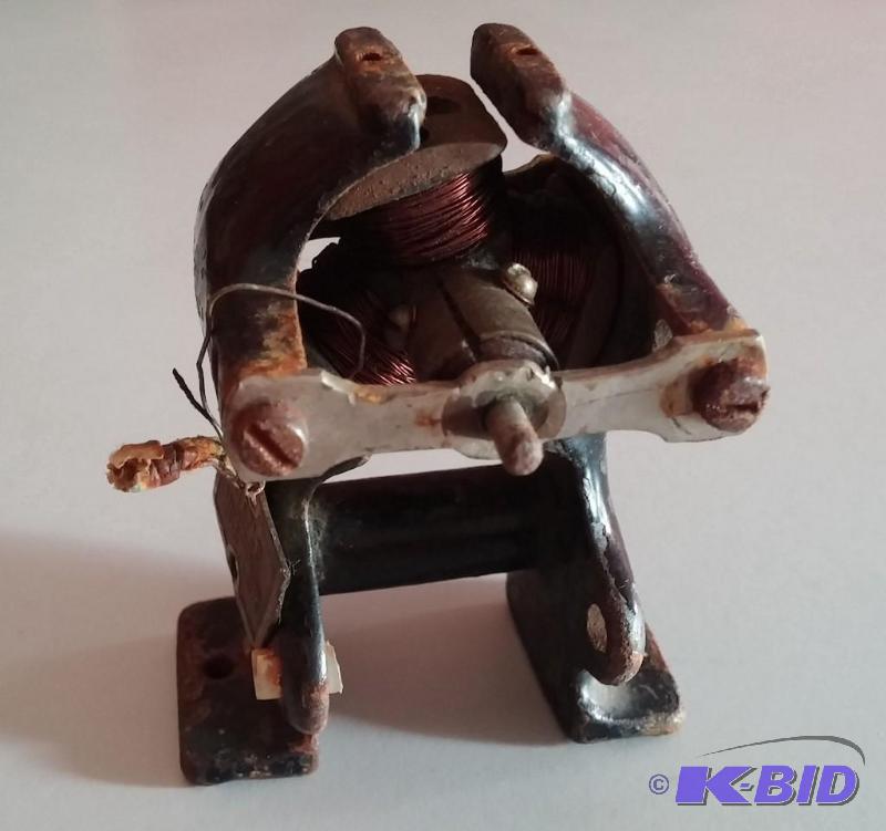 Early 1900s Antique Little Hustler...