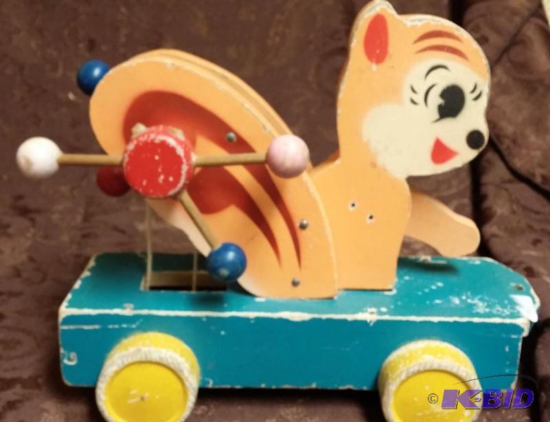 Vintage Squirrel Pull Toy...