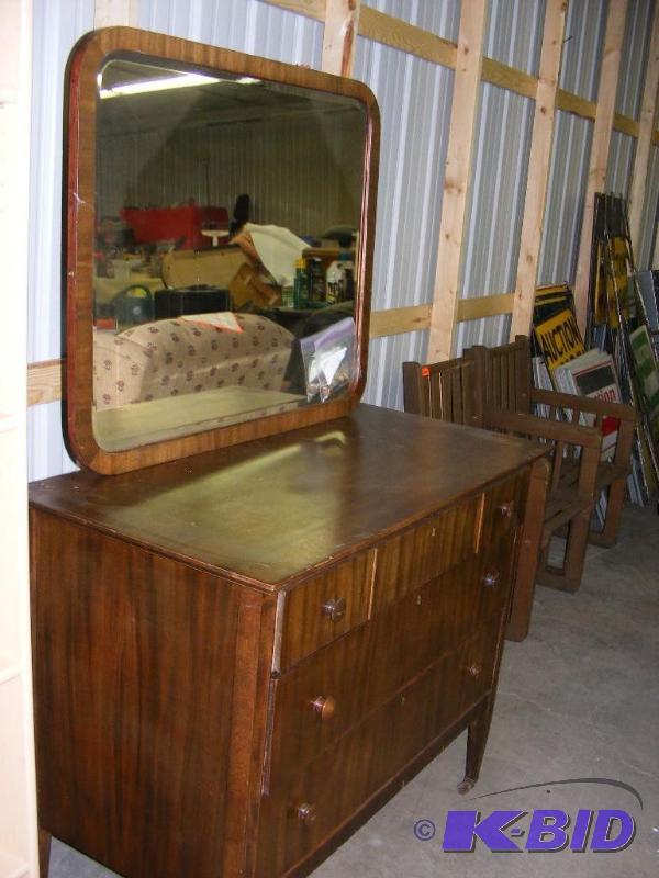 Antique Dresser with Mirror, 3 draw...