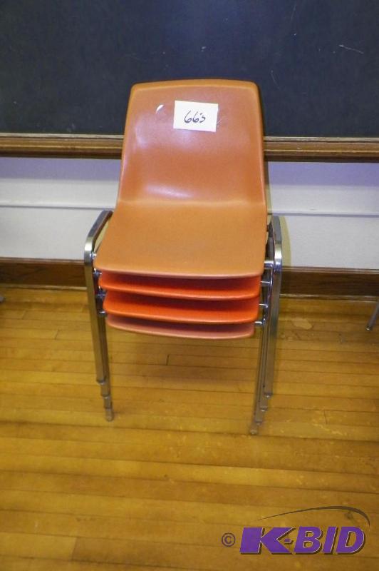 lot 663 image: Office Furniture