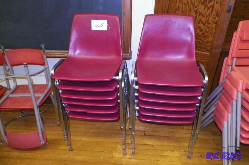 lot 665 image: Office Furniture