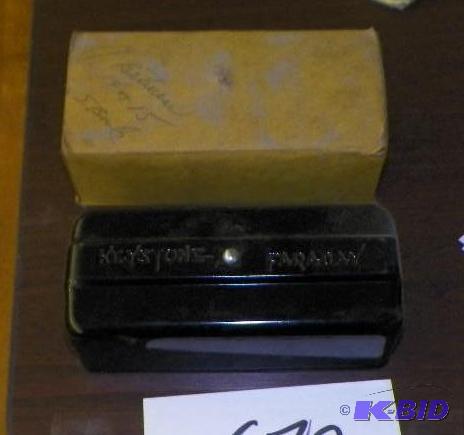 lot 672 image: Antique Chime