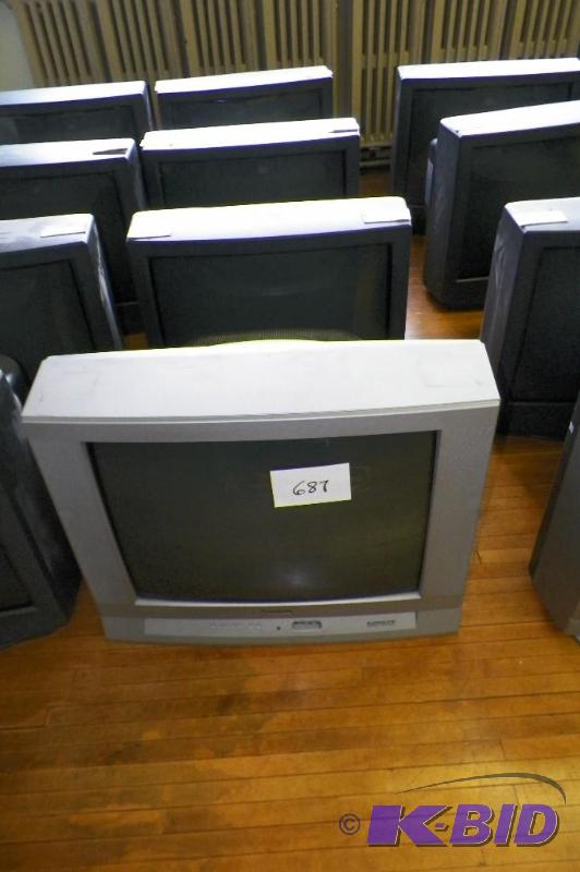 lot 687 image: Lot of 4 working TVs