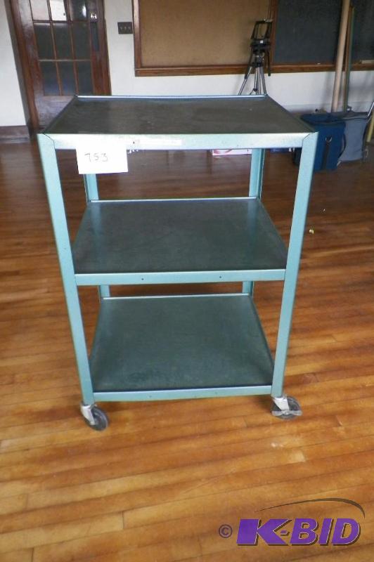 lot 753 image: Cart for Video