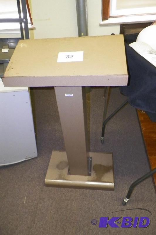 lot 768 image: Metal Podium