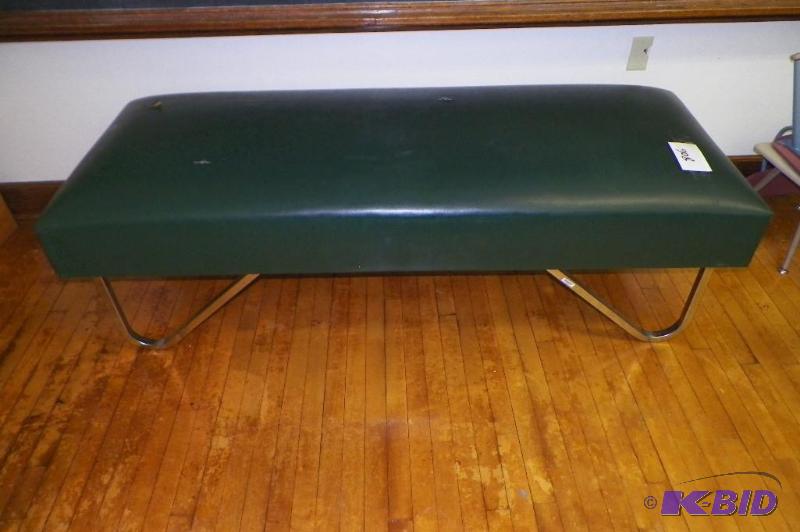 lot 806 image: Nurses Room Couch