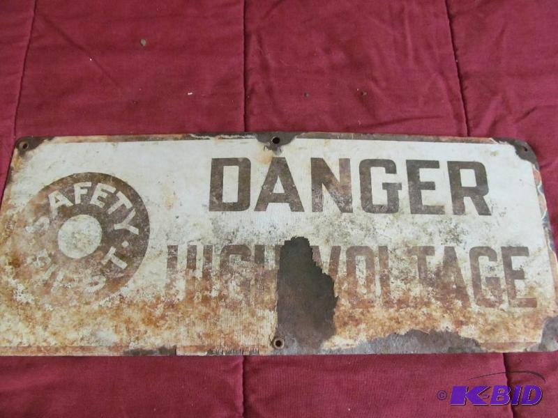 lot 135 image: Sign