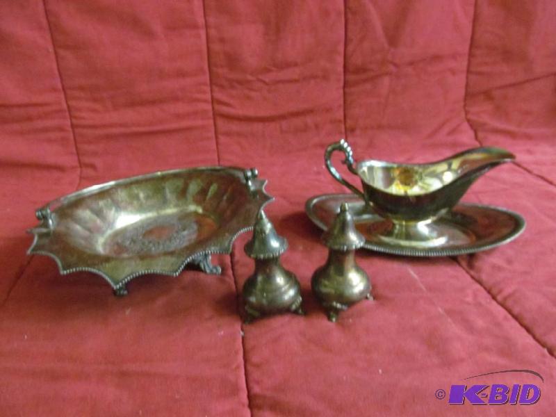 lot 147 image: Household