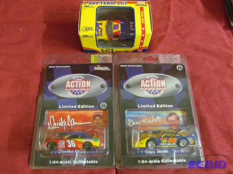 lot 157 image: Toy