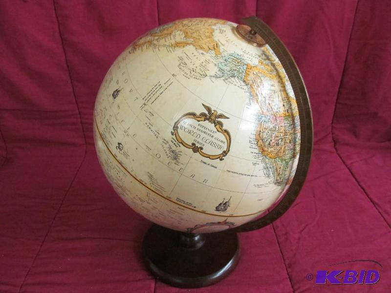 lot 160 image: Globe