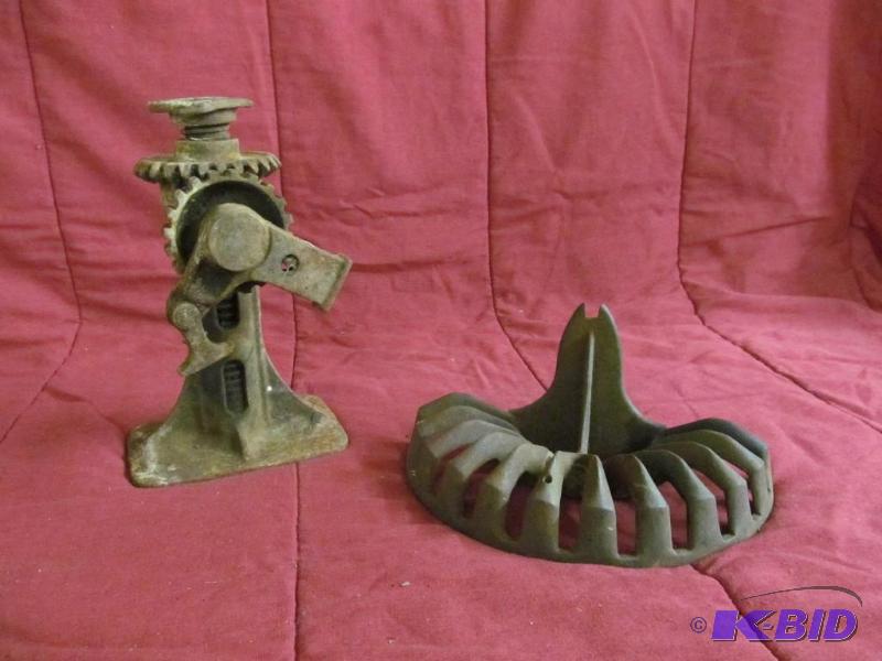 lot 182 image: Vintage