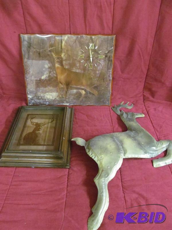 lot 185 image: Clock