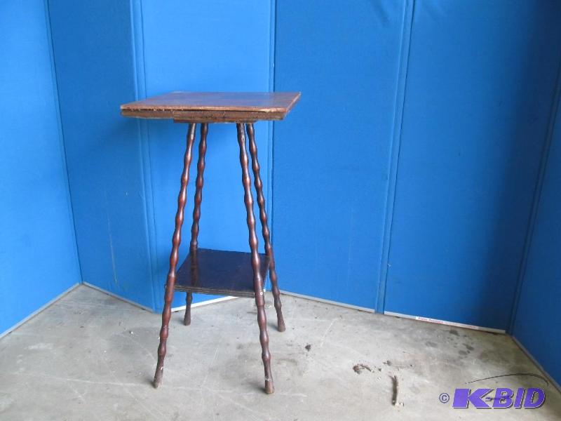 Stand