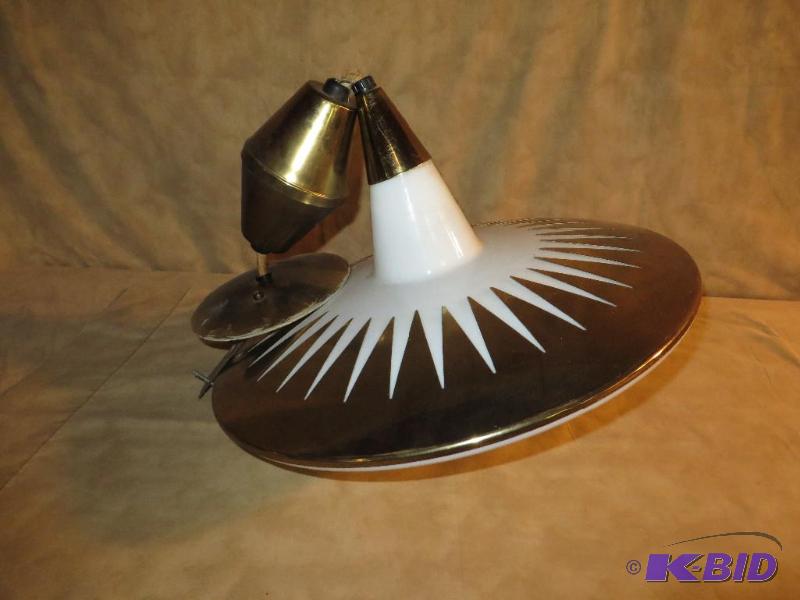 Vintage Large hang down ceilingkit...
