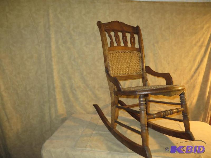 Beautiful Vintage small Rocking Cha...