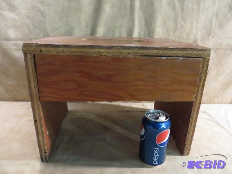 Good homemade sturdy STEP STOOL mad...