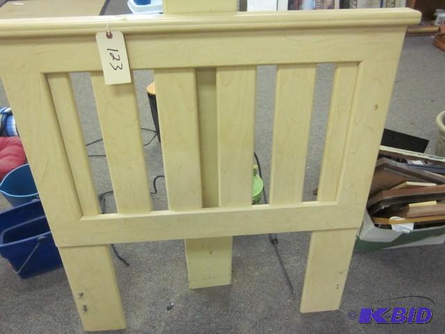 lot 123 image: Twin size headboard....