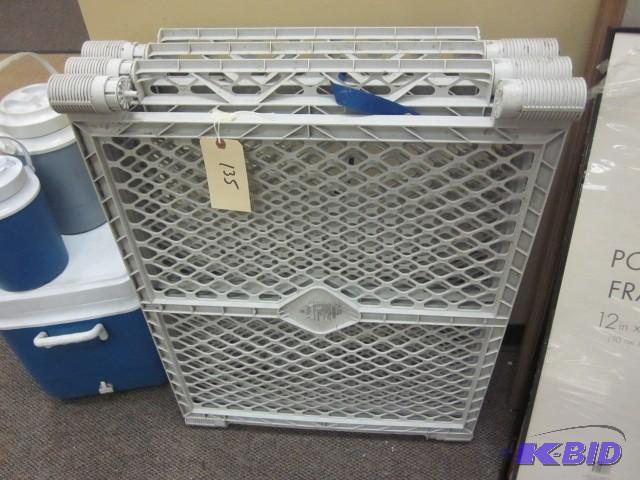 lot 135 image: Fold out plastic play pen gate, for...