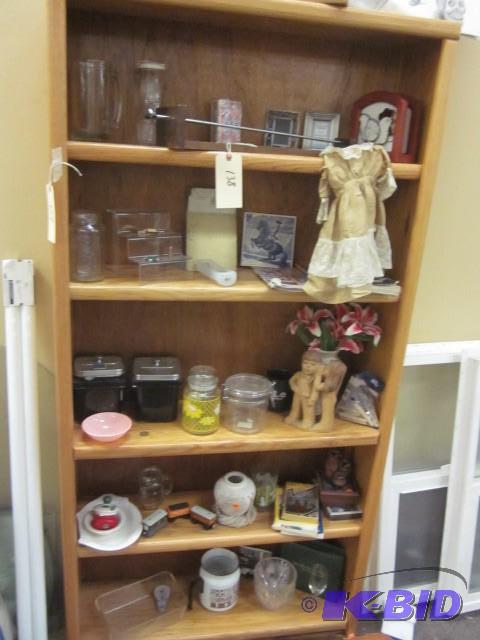 lot 139 image: 6 inch oak book shelf....