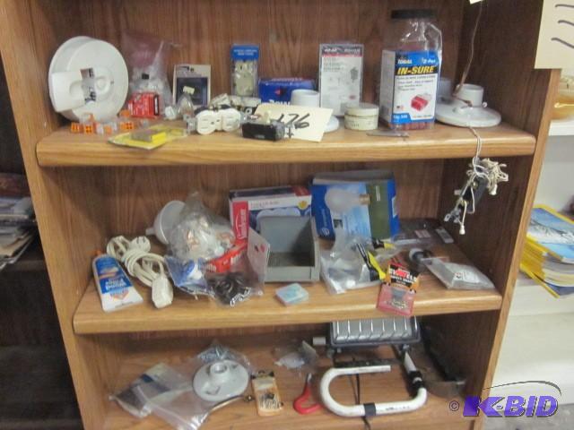 lot 176 image: Entire book shelf of electrical ite...