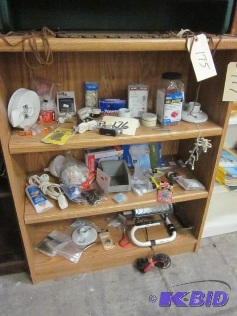 lot 177 image: Small book shelf. Items on shelf NO...