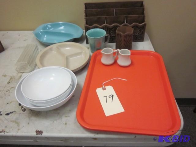 lot 79 image: Lot of (3) Carlisle plastic trays a...