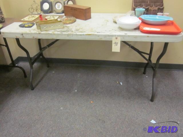 lot 98 image: 5 foot banquet table. Items on tabl...