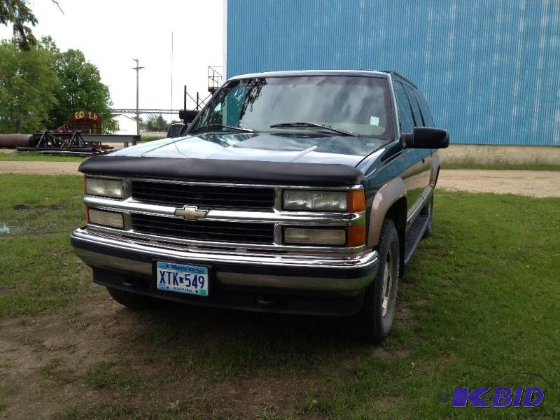 1996 Chevrolet Suburban LT 4x4