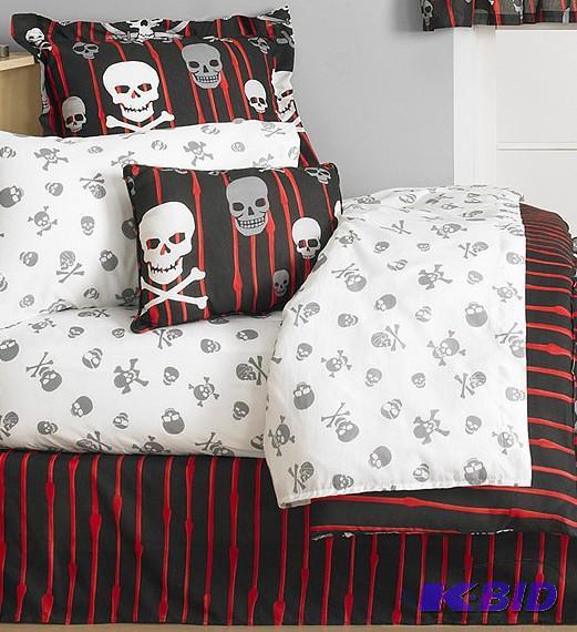 Skulls & Crossbones Room in a Cube