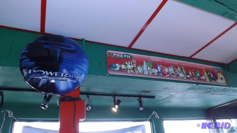 Powerade Round Light up sign, works...