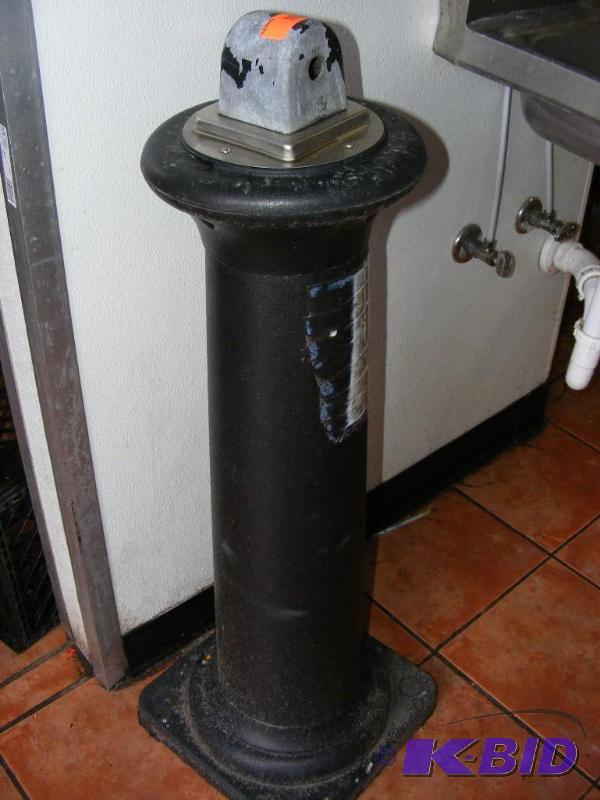 Cigarette Butt Ash Tray...