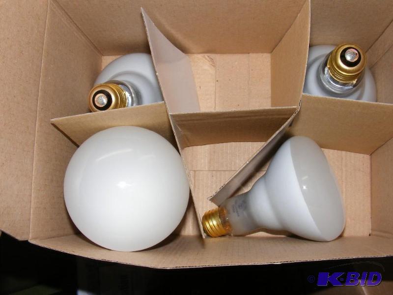 Box of Misc Electronic items, credi...
