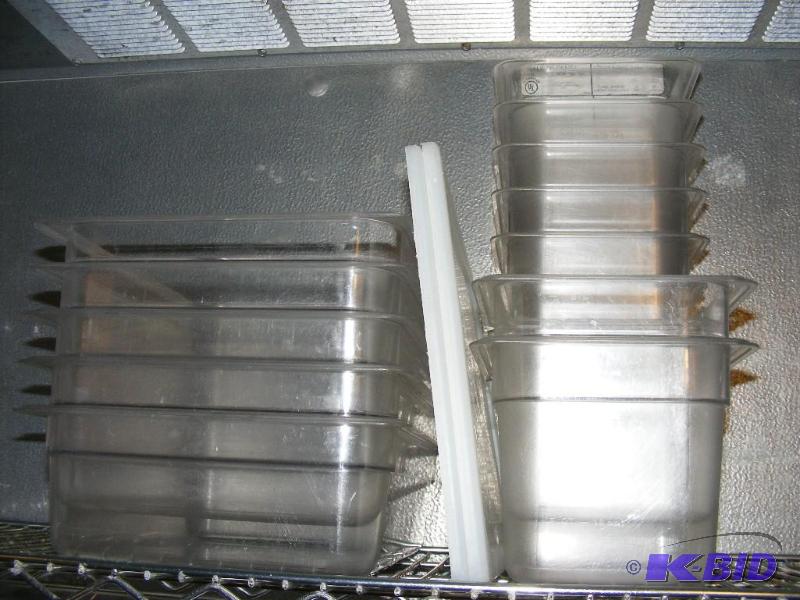 Food Storage Containers 5 large, 2 ...