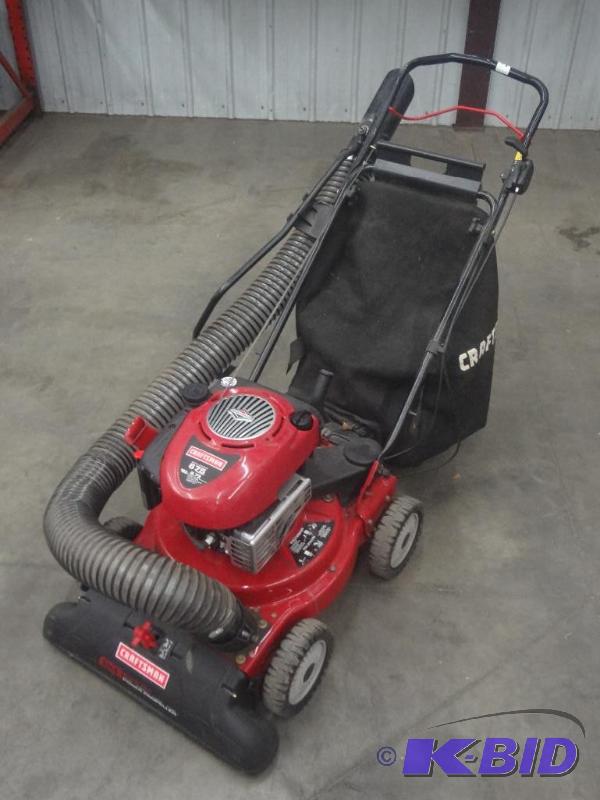 lot 1 image: Craftsman 6.75HP 24" Power Pro...