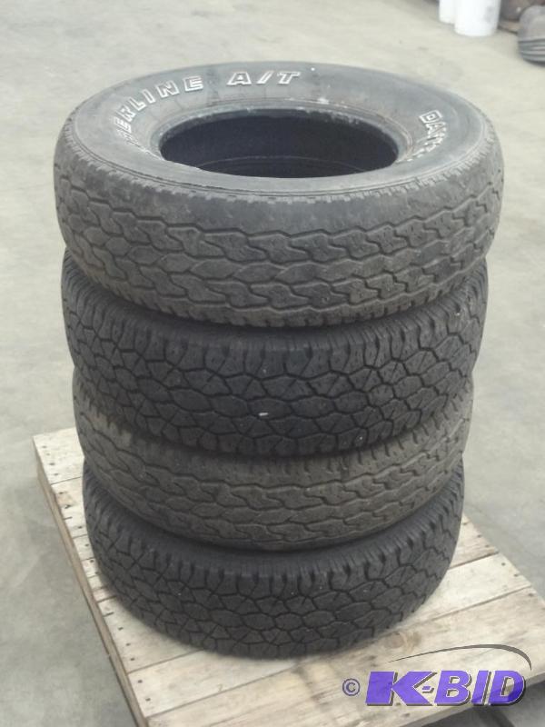 lot 113 image: (4) Used P2457516 Tires...