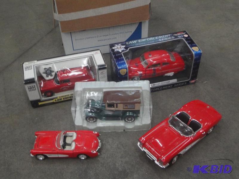 lot 116 image: (5) Collectible Die-Cast Cars...