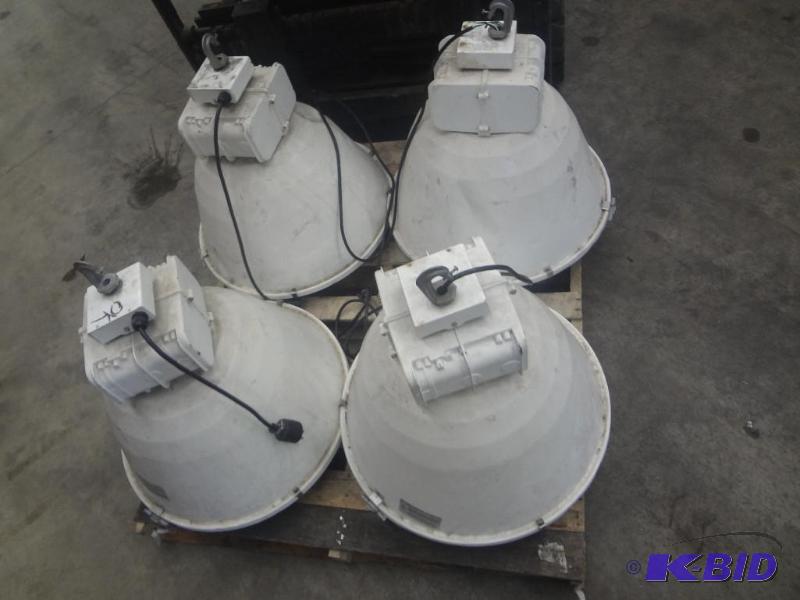 lot 12 image: (4) Lithonia 400 Watt 1202082402...